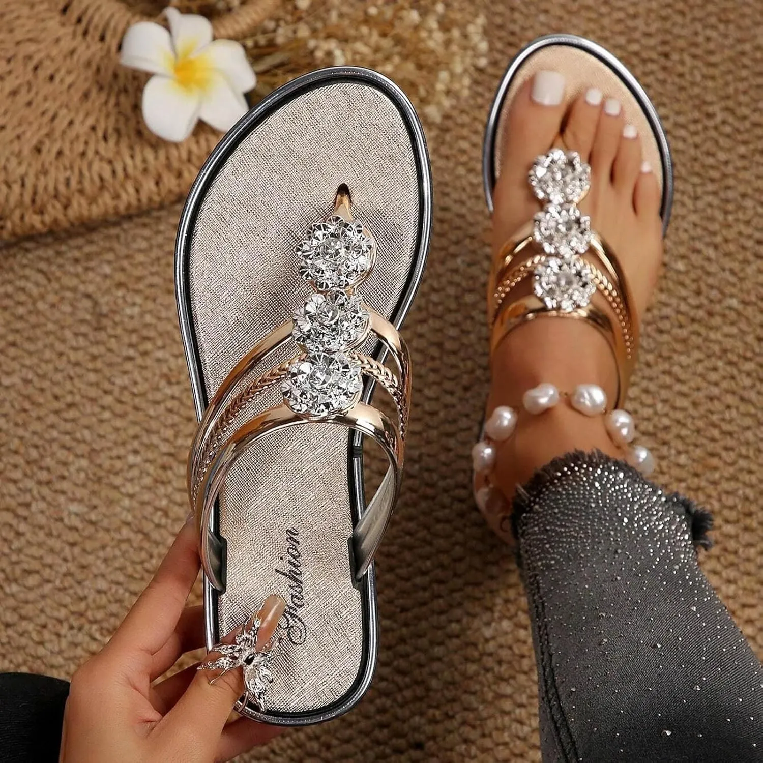 Cool Slippers Female Soft Soled Non Slip Wear Resisting Flat Beach Flops Lady Sandals Yoga Mat Sling Sandals for Women
