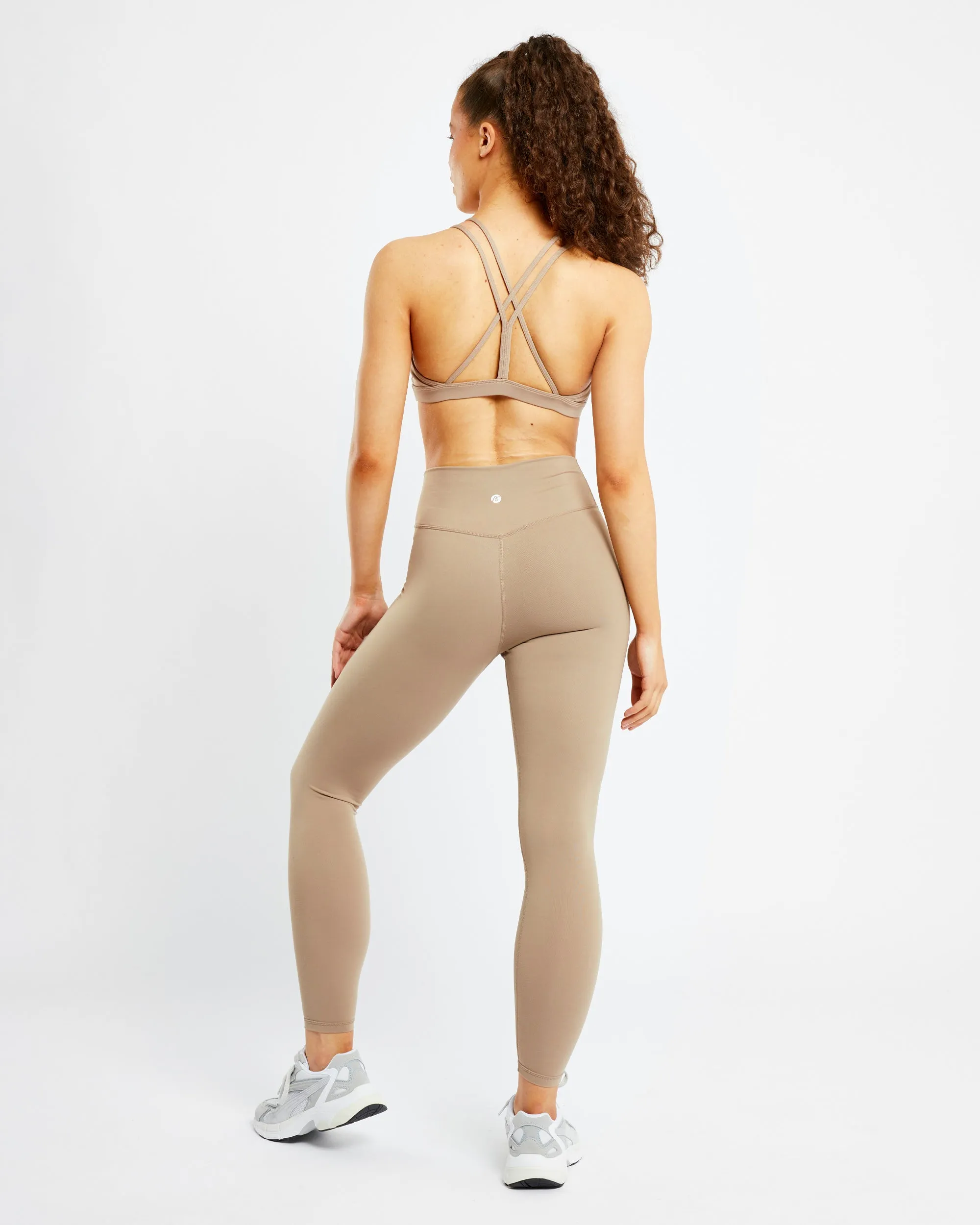 Essential Strappy Sports Bra - Mocha
