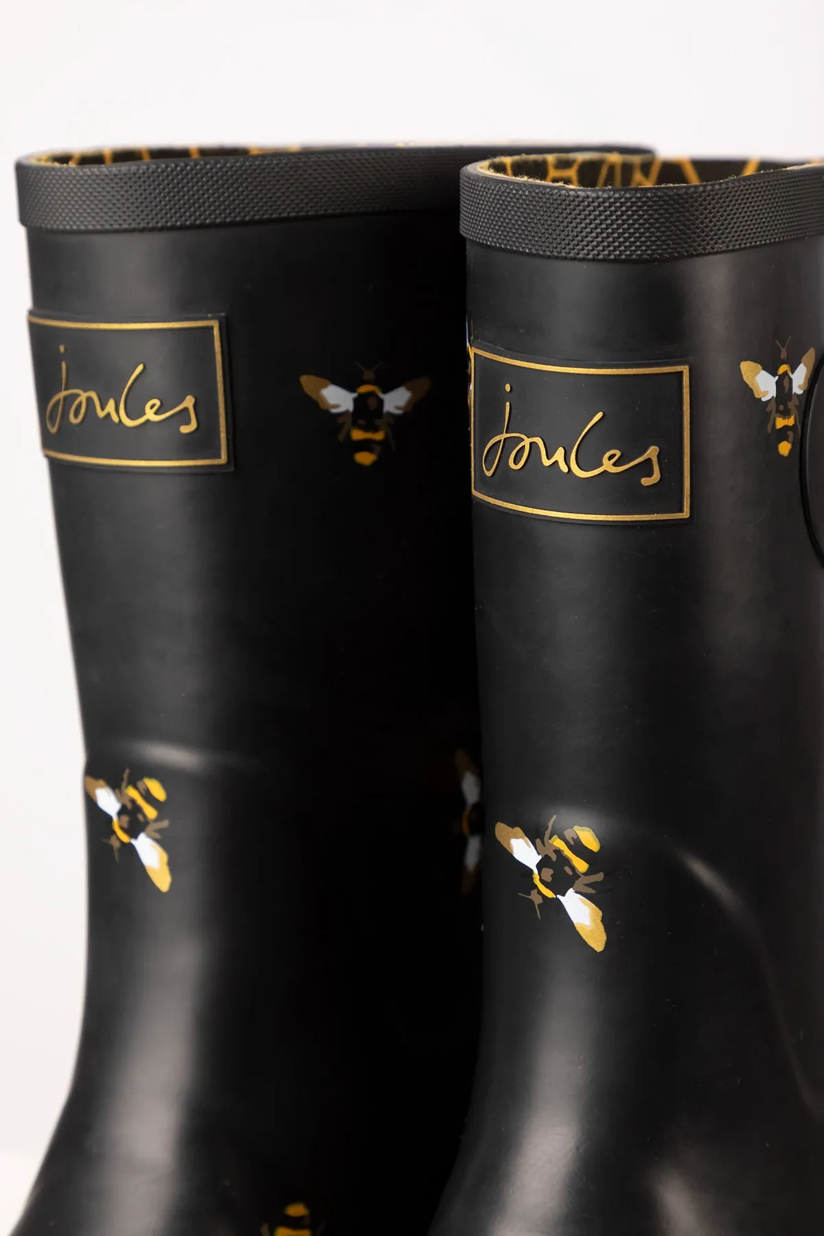 Mid-Height Joules Wellies with Enhanced Durability