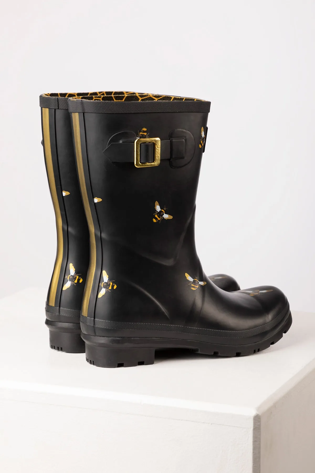 Mid-Height Joules Wellies with Enhanced Durability