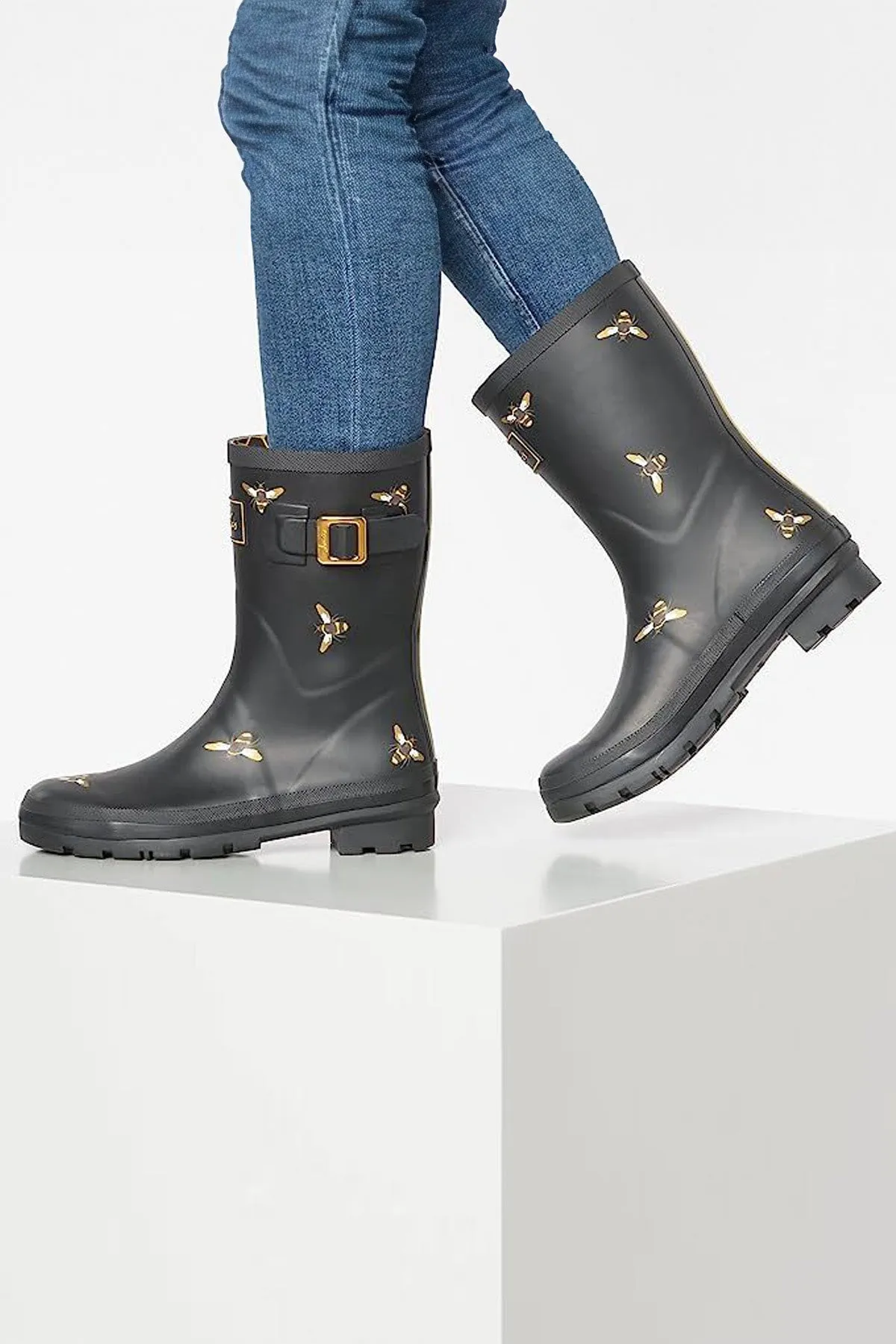Mid-Height Joules Wellies with Enhanced Durability