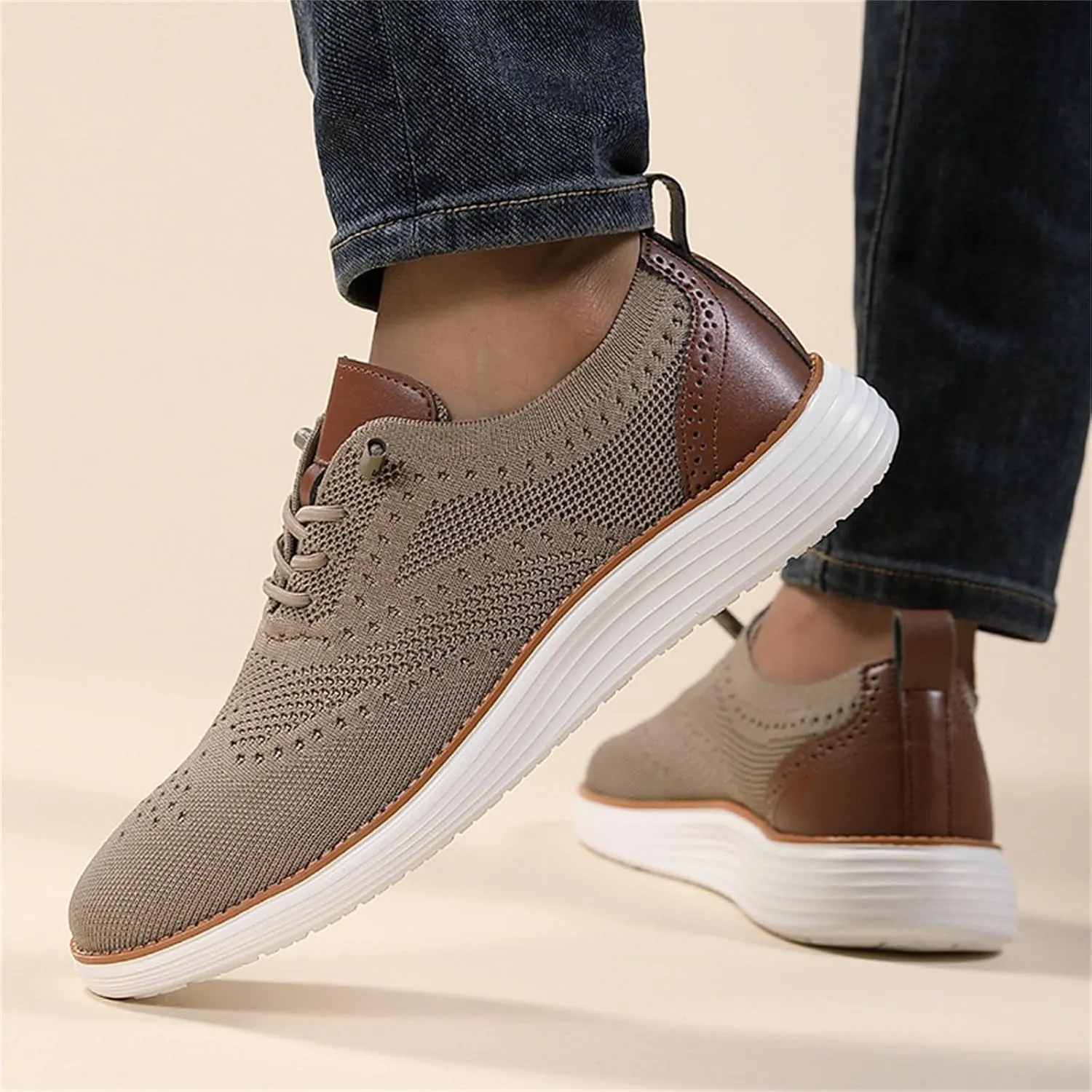 Mens Loafers & Slip-Ons New Running Sports Casual Shoes Flying Weaving Mesh Men Shoes Trendy Shoes