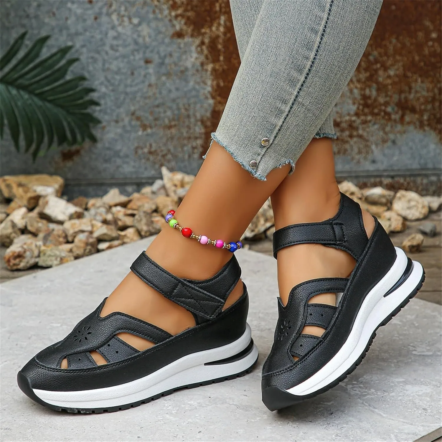 Platform Wedge Sandals for Women 2025 Fashion Trendy Hollow Out Breathable Lightweight Sandals Solid Color Closed Toe Casual Dressy Sandal 2025