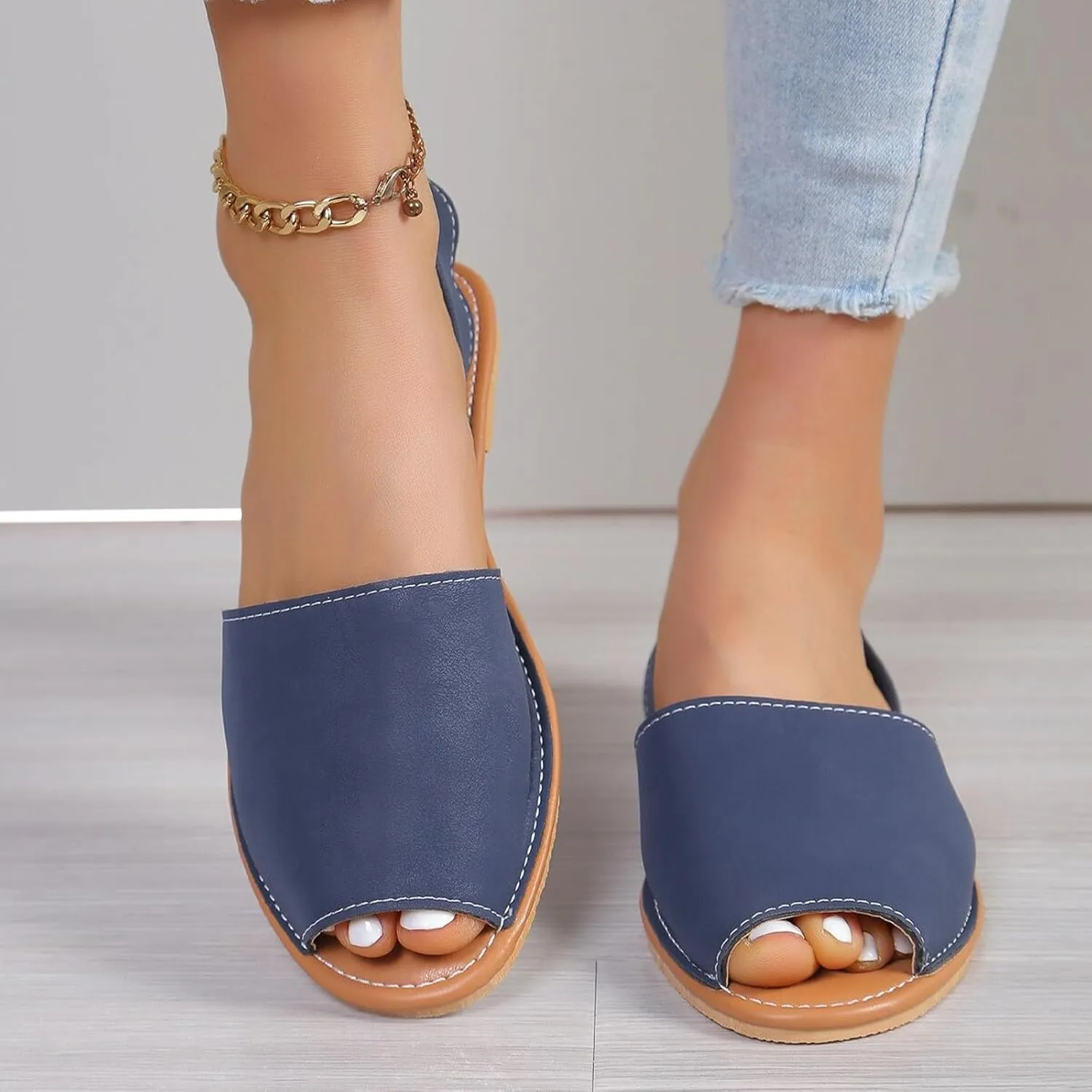 Roorsily Women's Comfortable Sandals Flat Bottom Fish Mouth Sandals Footwear Soft Leather Sandals Versatile Flat Sandal