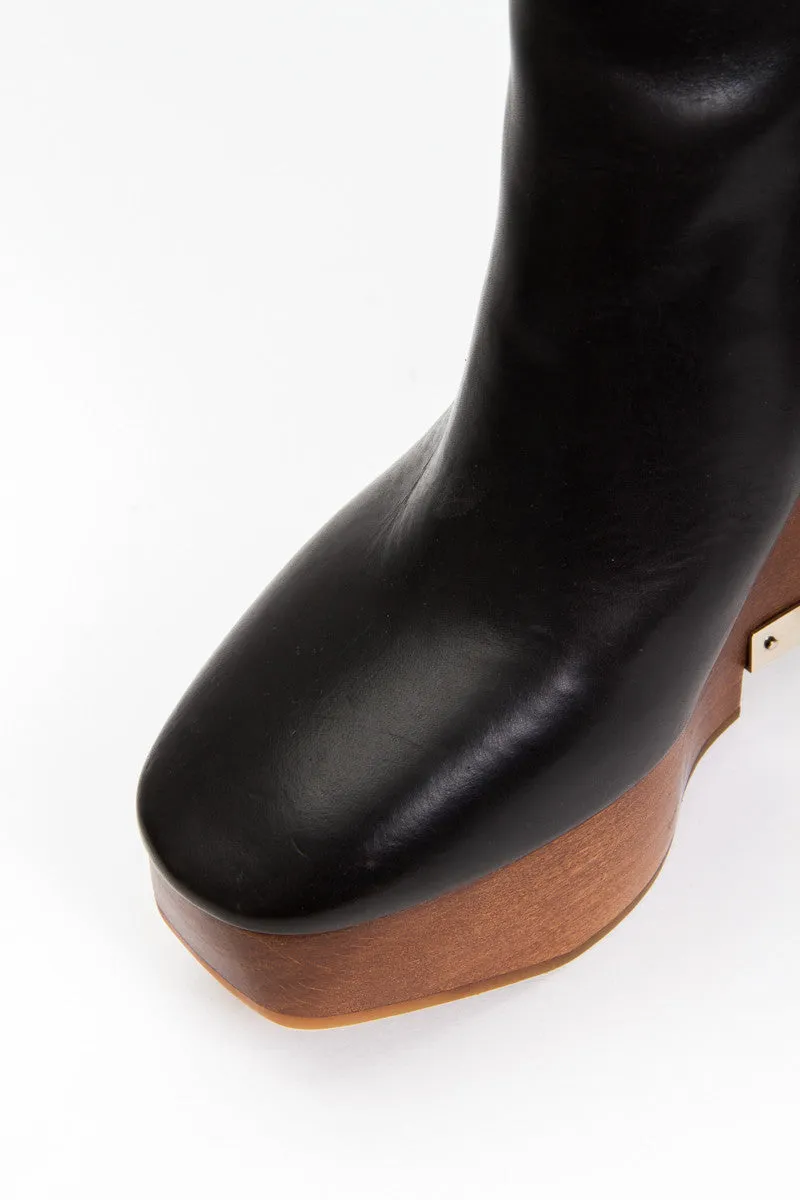 WOODEN WEDGE BOOTS